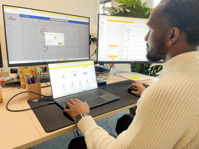 Solution d'adoption logicielle Lemon Learning.